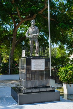 Miami, Florida ABD - 9 Eylül 2021: 1961 Küba Domuzlar Körfezi İstilası 'nı destekleyen 2506 Tugay şehidi anısına anıt.