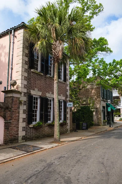 Charleston South Carolina Usa May 2022 Vintage Retail Commercial Buildings — Stok fotoğraf