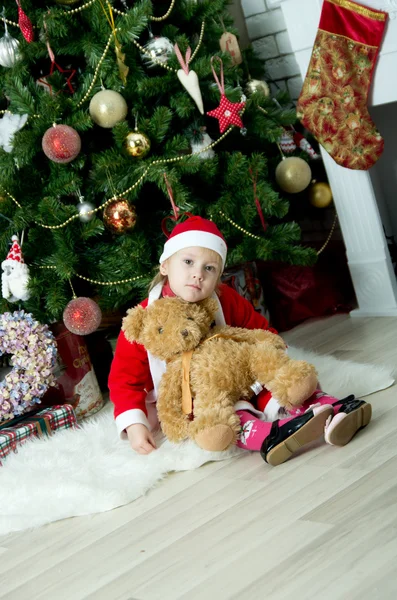 Bambino festeggia il Natale — Foto Stock