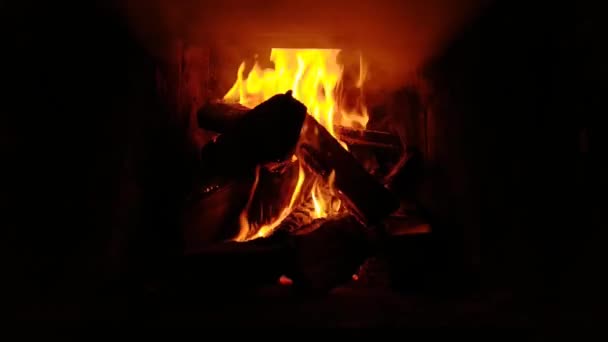 Fuego Arde Chimenea Video Relajante Para Meditación Casa — Vídeos de Stock