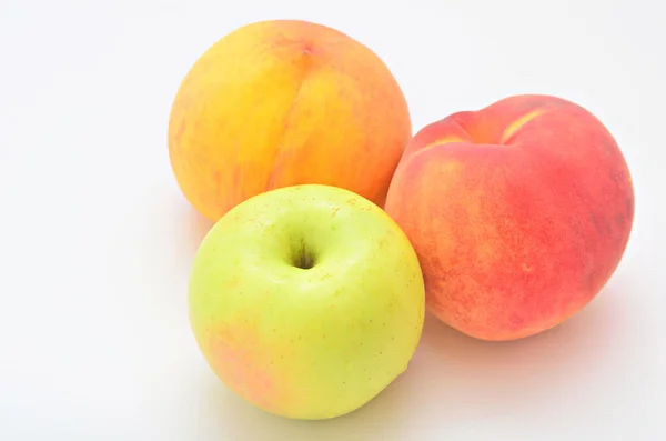 Perziken apple — Stockfoto