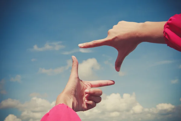 bluee gökyüzü karede kompozisyon