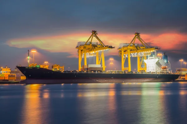 Industrial shipping port in Bangkok, Thailand — Stock Photo, Image