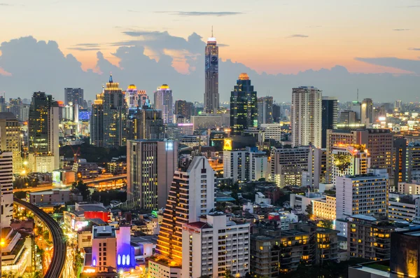 Bangkok centrale zakenwijk (cbd) 's nachts — Stockfoto