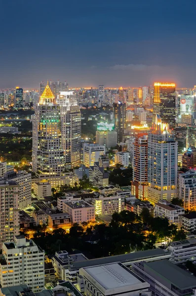 Bangkok vista de noche de la ciudad con bonito cielo —  Fotos de Stock