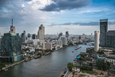 Bangkok ulaşım ile modern iş kurma alo alacakaranlıkta