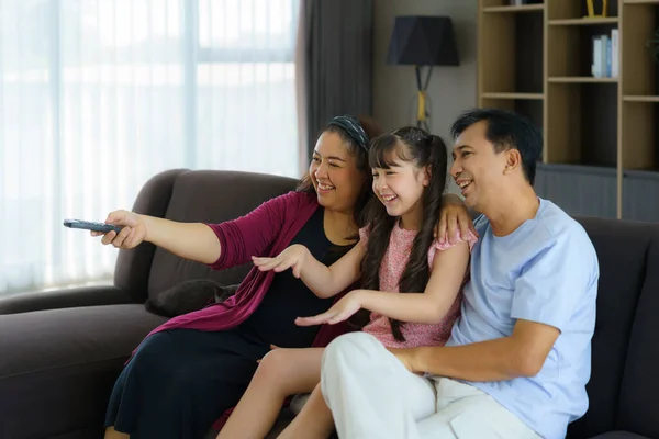 Feliz Familia Asiática Con Padre Madre Hija Disfrutan Actividad Fin — Foto de Stock