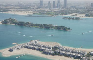 Dubai, Birleşik Arap Emirlikleri, 18 Ekim 2021: Dubai 'nin panoramik manzarası, Birleşik Arap Emirlikleri.
