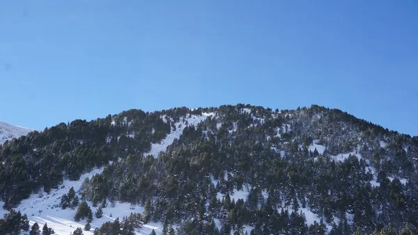 Schneebedeckte Bilder Von Den Bergen Und Skipisten Andorras Dezember 2021 — Stockfoto