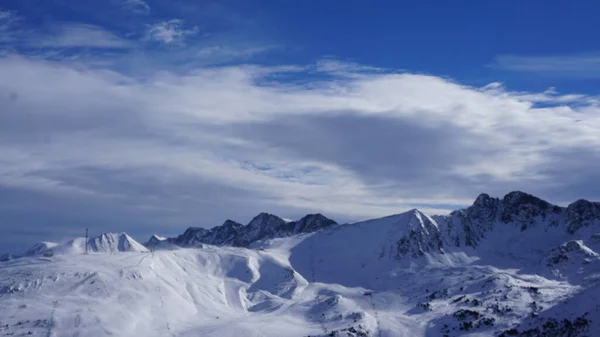 Schneebedeckte Bilder Von Den Bergen Und Skipisten Andorras Dezember 2021 — Stockfoto