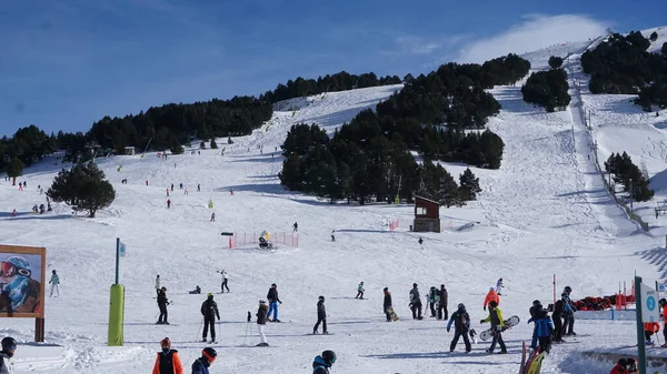 Grandvalira Andora Grudnia 2021 Krajobraz Narciarski Śnieżny Ośrodku Narciarskim Grandvalira — Zdjęcie stockowe