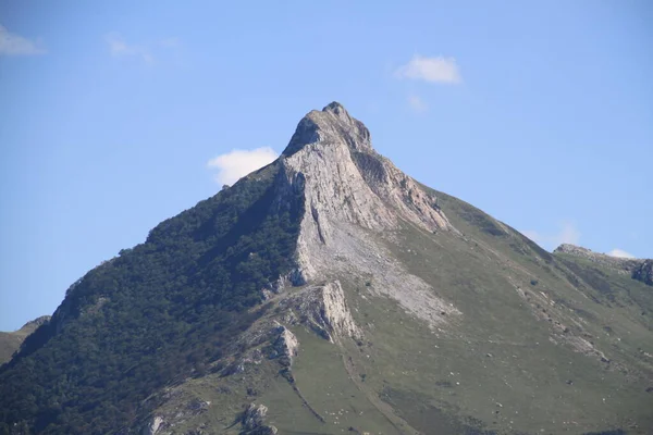Paisaje Las Montañas Txindoki Gipuzkoa País Vasco Agosto 2021 —  Fotos de Stock