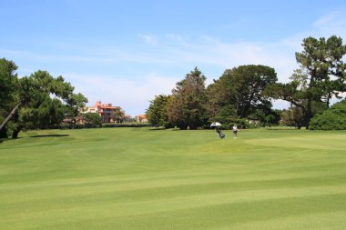 Biarritz, Aquitaine, Fransa 'da bir golf sahasının manzarası