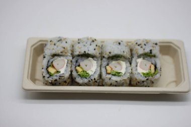 Beyaz backgraund üzerinde shusi fotoğrafı