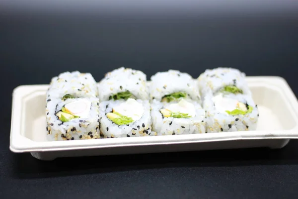 Sushi Japonês Fundo Preto Close — Fotografia de Stock