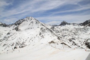 Andorra 'dan GrandValira kayağı. Pireneler dağları