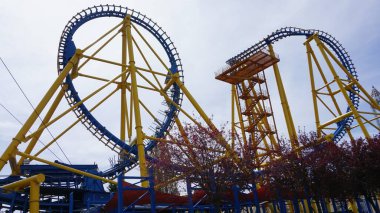 Madrid 'deki bir eğlence parkının görüntüleri