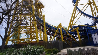 Madrid 'deki bir eğlence parkının görüntüleri