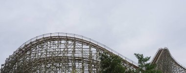 Madrid 'deki bir eğlence parkının görüntüleri