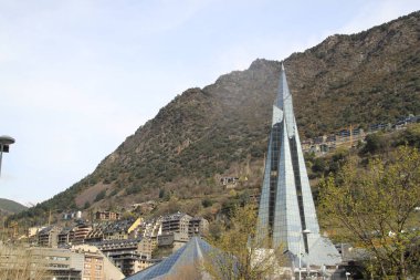 11 Nisan 2022: Escaldes, Andorra 'da Caldea Termal Spa.