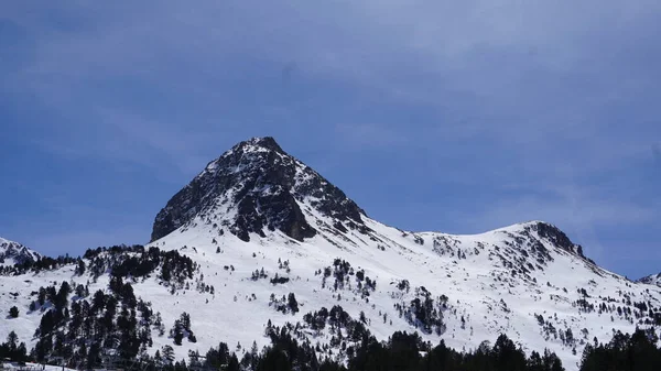 Paisagens Estância Esqui Grandvalira Nos Pirinéus Andorra Dia Ensolarado Abril — Fotografia de Stock