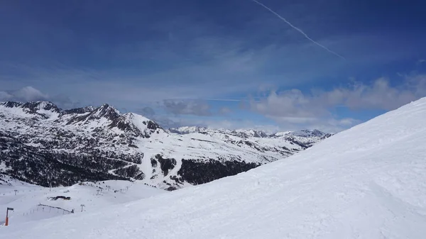 Landschap Van Sneeuw Bergen Een Skigebied Andorra — Stockfoto