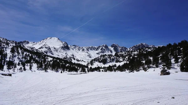 Schneelandschaft Und Berge Einem Skigebiet Andorra — Stockfoto
