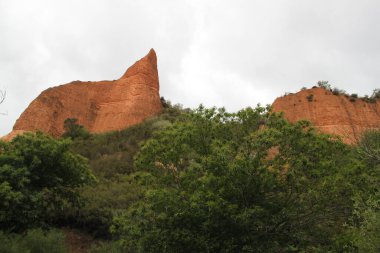 İspanya 'da Camino de Santiago' ya giden Las Medulas Leon Yolu