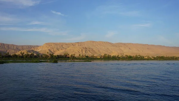 Landscape Nile Shore Boat Egypt — стоковое фото