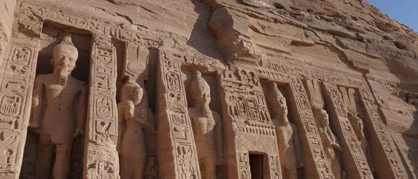 Mısır Afrika Daki Abu Simbel Kraliçe Nefertari Nin Hathor Tapınağı — Stok fotoğraf