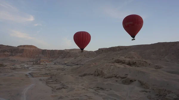 Hot Air Balloon Flight Valley Queens Luxor Egypt — Stockfoto