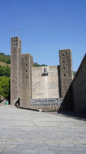 View Sanctuary Arantzazu Gipuzkoa Basque Country — Stockfoto
