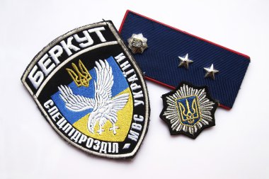 Berkut Ukraynalı özel polis rozetleri