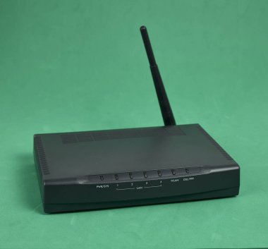 İnternet bağlantısı için eski modem. Doksanlar aygıtı