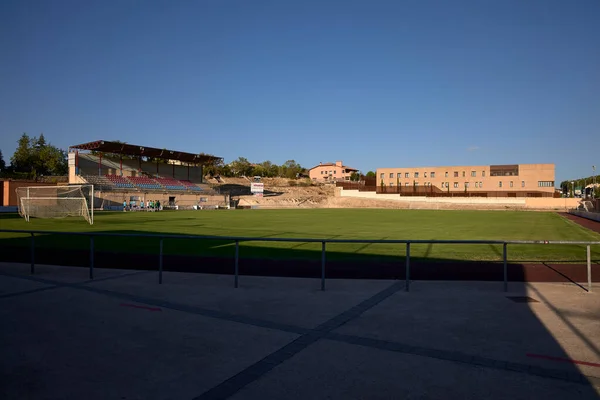 Burgo Osma スペイン 2022年9月5日 サッカー場だ サッカーをプレイする芝生の床と市のスタジアム 都市チームによって使用されます — ストック写真