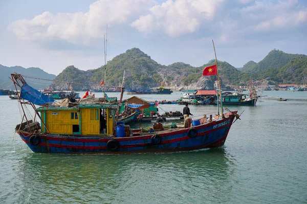 Cat Island Vietnam Feb 2020 Vissersboot Met Vissers — Stockfoto