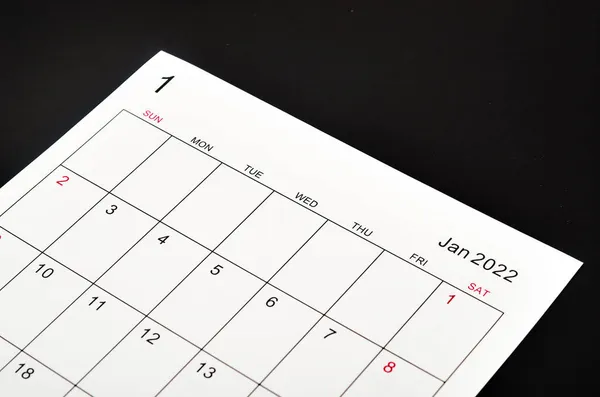 Close Gennaio 2022 Foglio Calendario Sfondo Nero — Foto Stock