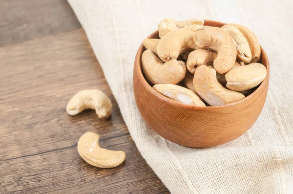 Tasty Cashew Nuts Bowl Wooden Table — Stock Photo, Image
