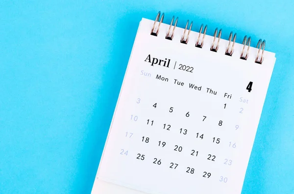 Mini April 2022 Desk Calendar Blue Background — Stockfoto