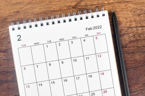 February 2022 Desk Calendar Wooden Pencil Wooden Table — Fotografia de Stock