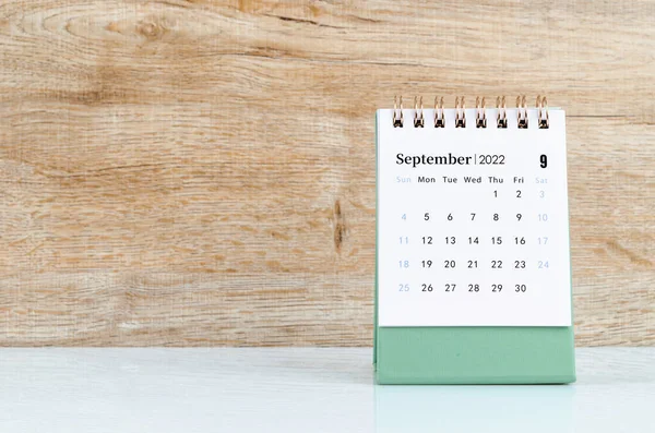 September 2022 Desk Calendar Wooden Background — 图库照片