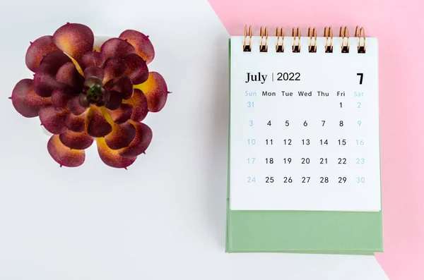 Calendario Escritorio Julio 2022 Con Maceta Árbol — Foto de Stock