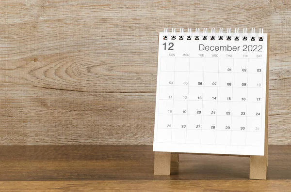 Prosinec 2022 Stůl Kalendář Dřevěném Pozadí — Stock fotografie