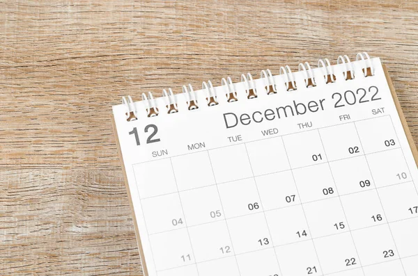 Prosinec 2022 Stůl Kalendář Dřevěném Pozadí — Stock fotografie
