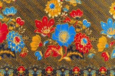 Tayland - 12 Haziran 2022: Tayland 'da Batik Sarong çiçekli, Asya' da geleneksel batik sarong.