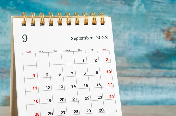 2022年9月2022年每月桌上日历 — 图库照片