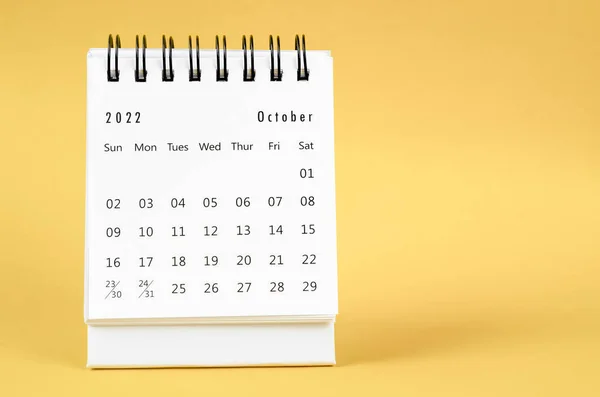 December 2022 Monthly Desk Calendar 2022 Year Yellow Background — ストック写真