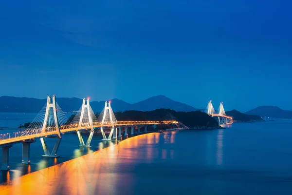 Puente de peaje Geoje desde la montaña — Foto de Stock