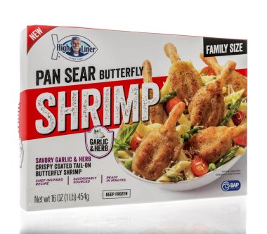 Winneconne, WI -3 Ekim 2021: Bir paket High Liner tavalı izole edilmiş arka planda kelebek karides