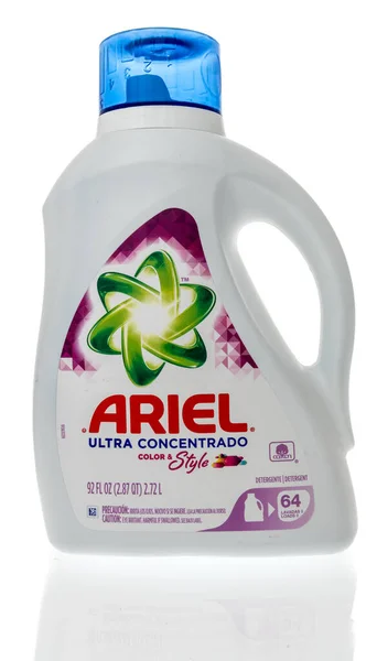 Winneconne December 2021 Package Ariel Ultra Laundry Detergent Isolated Background — Foto Stock